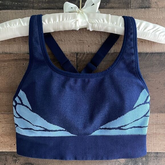 Fabletics Blue Racerback Eliza Seamless Sports Bra Size Small - Picture 2 of 6
